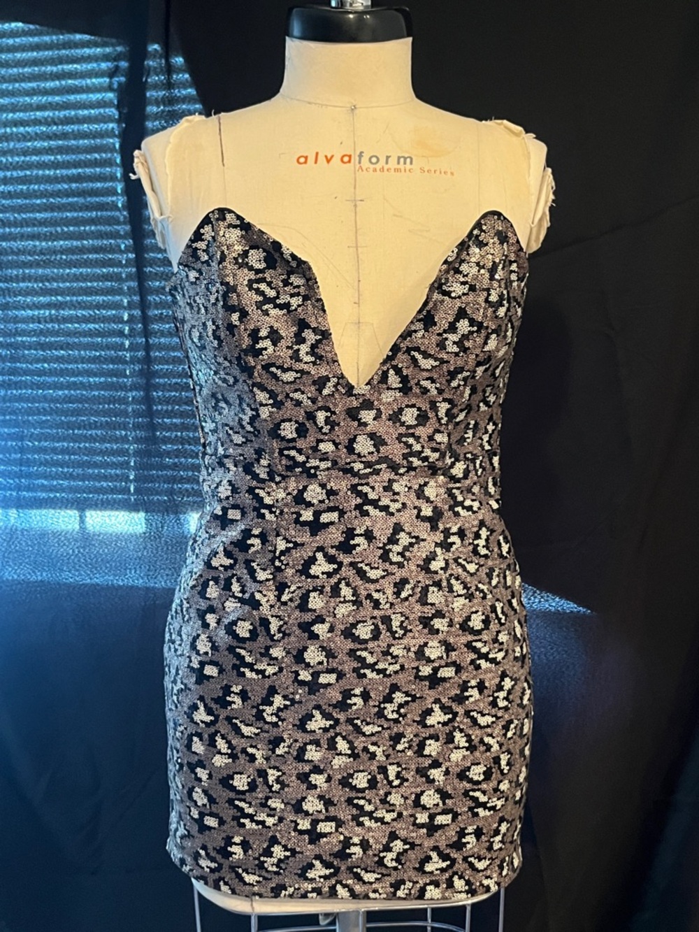 Forever 21 Black & Silver Sequin Animal-Print Mini Dress